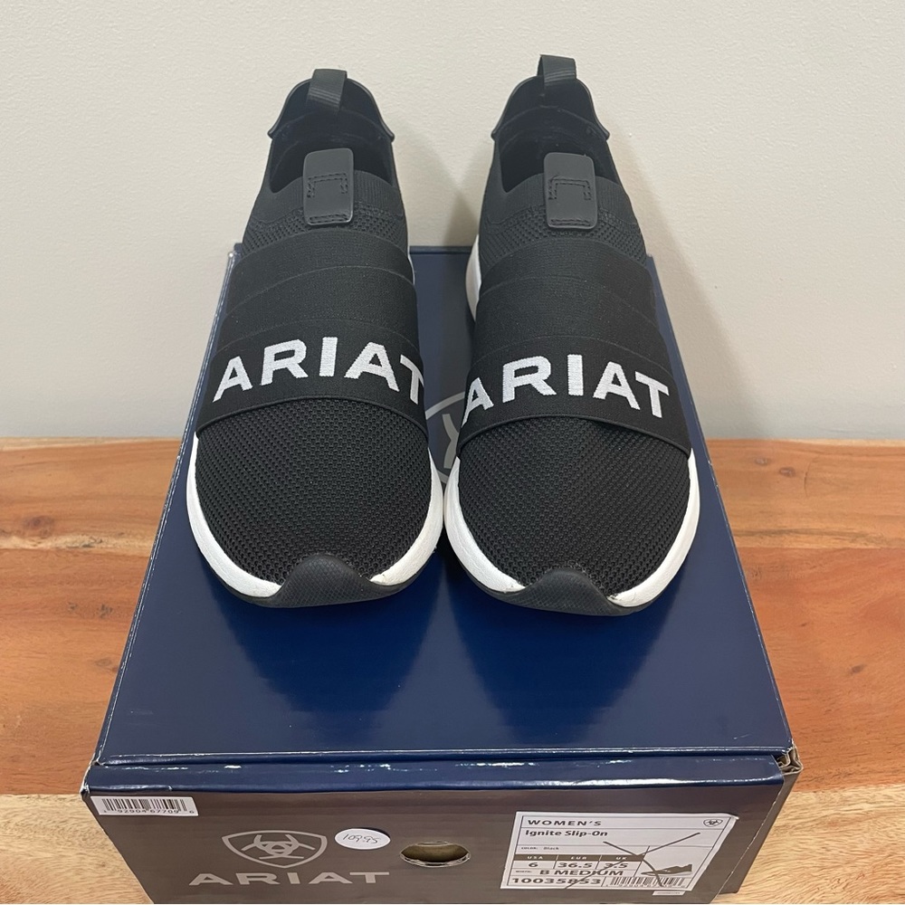Ariat Women's Black Slip On Black Ignite Tennis Shoe. Size 6.